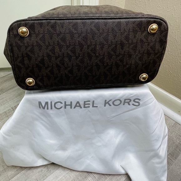Michael Kors tote handbag - Picture 4 of 7